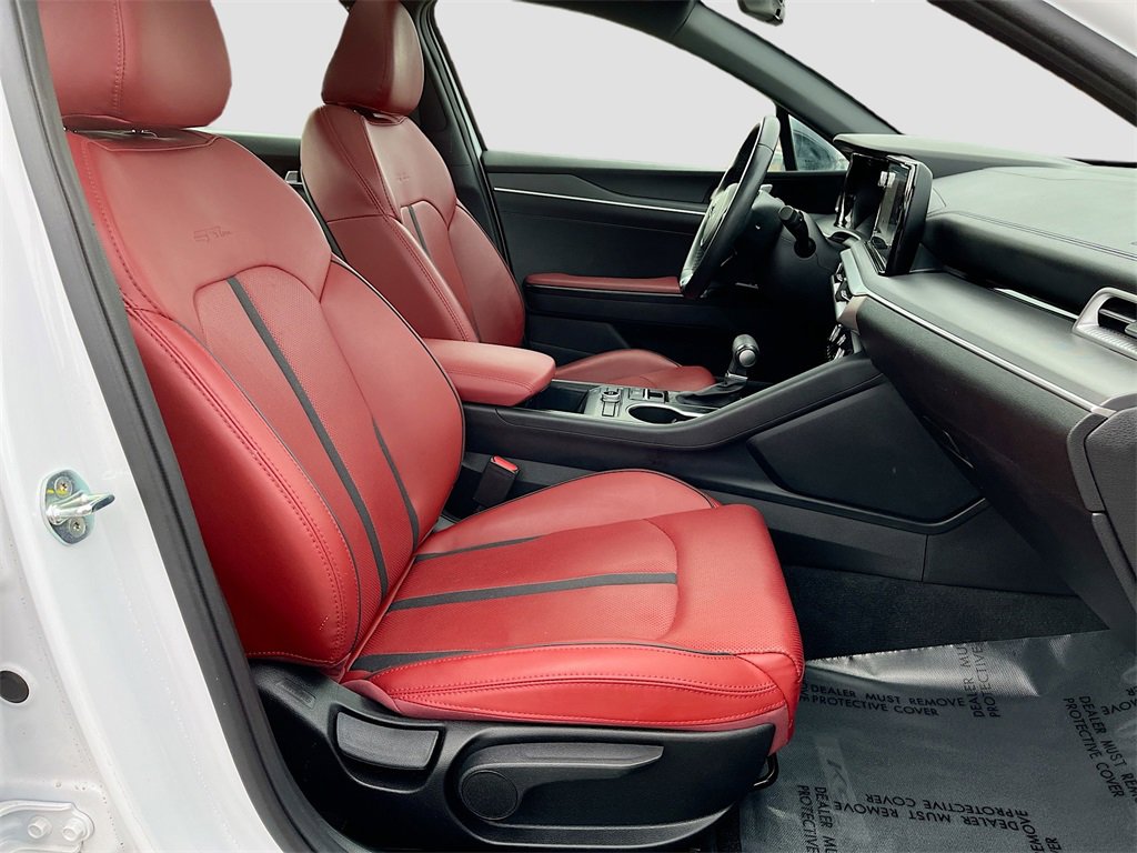 Used 2023 Kia K5 GT-Line image 27