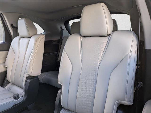 Certified 2023 Acura MDX FWD w/ Technology Package image 12