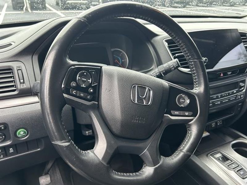 Used 2021 Honda Pilot Special Edition image 11