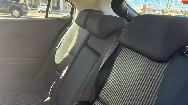 Used 2014 MAZDA MAZDA3 i Touring FWD image 17