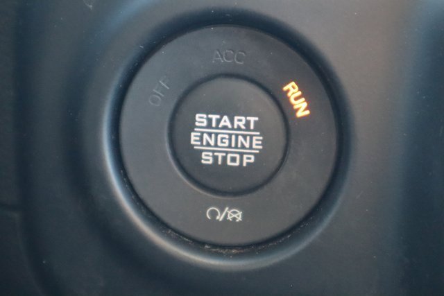 Used 2022 Jeep Wrangler Unlimited Sahara w/ Cold Weather Group image 9