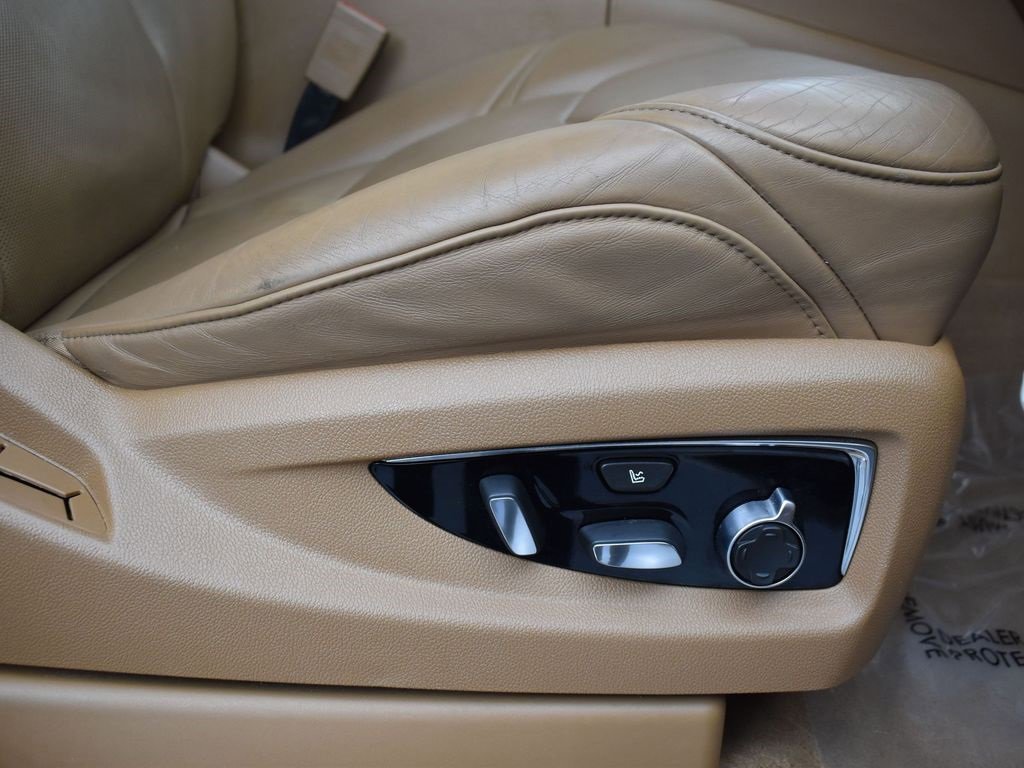Used 2017 Cadillac Escalade Platinum image 40
