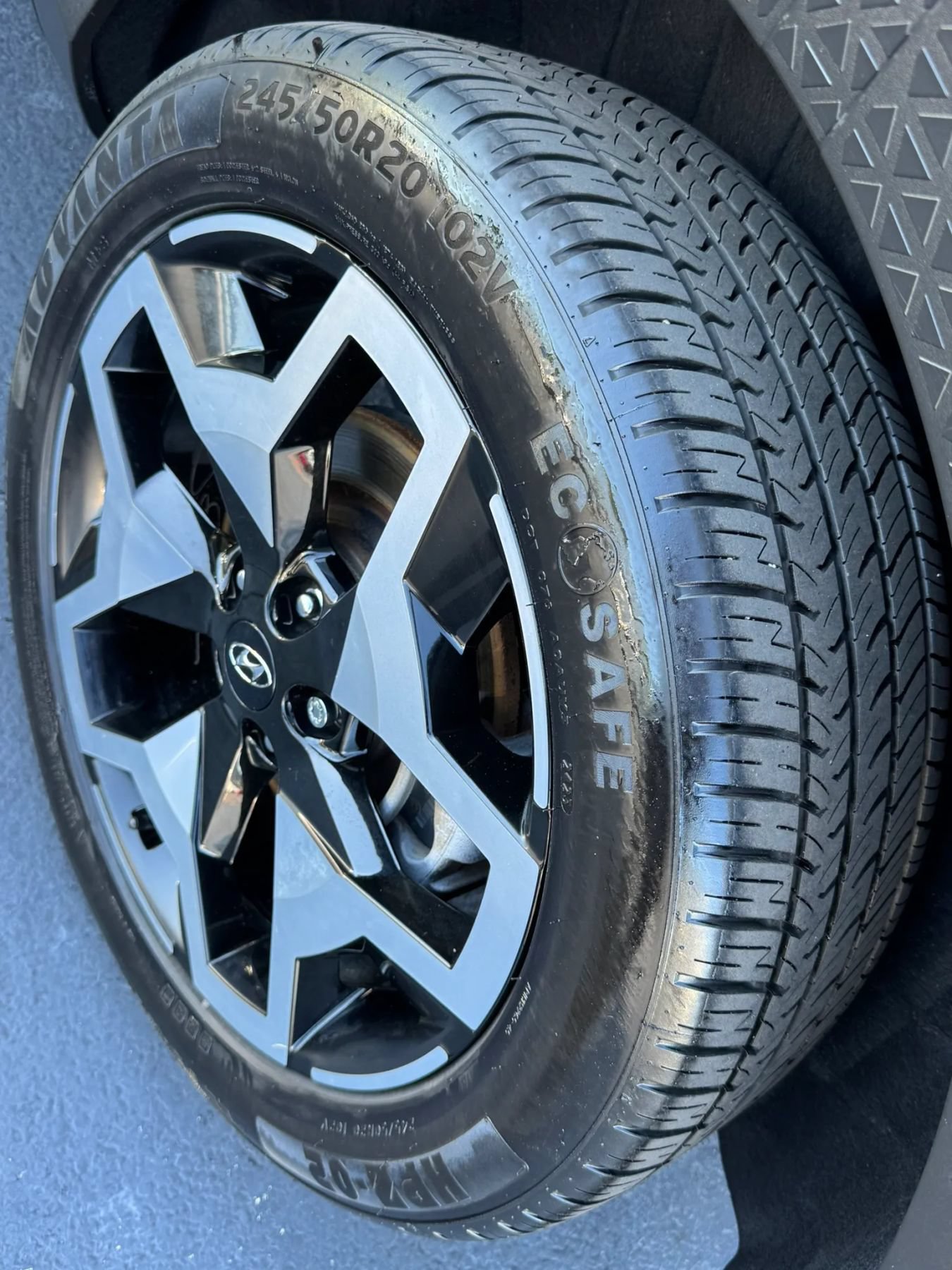 Used 2022 Hyundai Santa Cruz Limited AWD/4WD image 38
