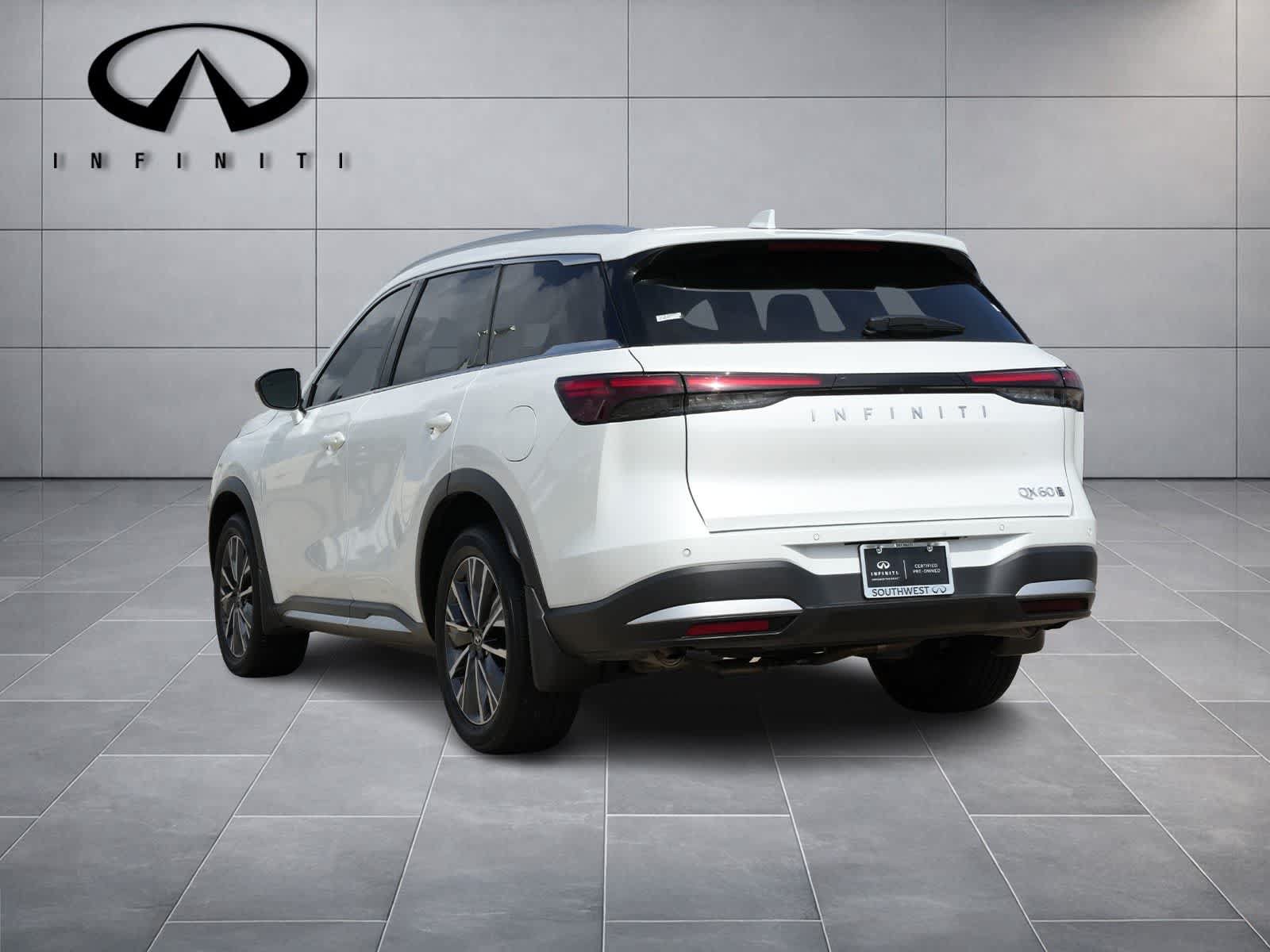 Certified 2026 INFINITI QX60 Luxe w/ Cargo Package AWD/4WD image 5