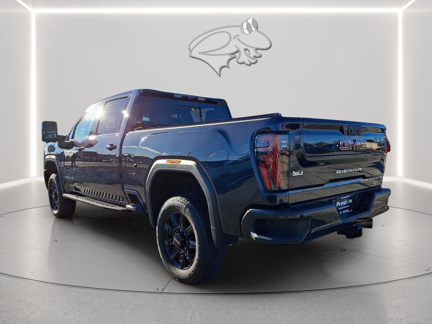 Used 2024 GMC Sierra 3500 AT4 w/ AT4 Premium Plus Package image 6