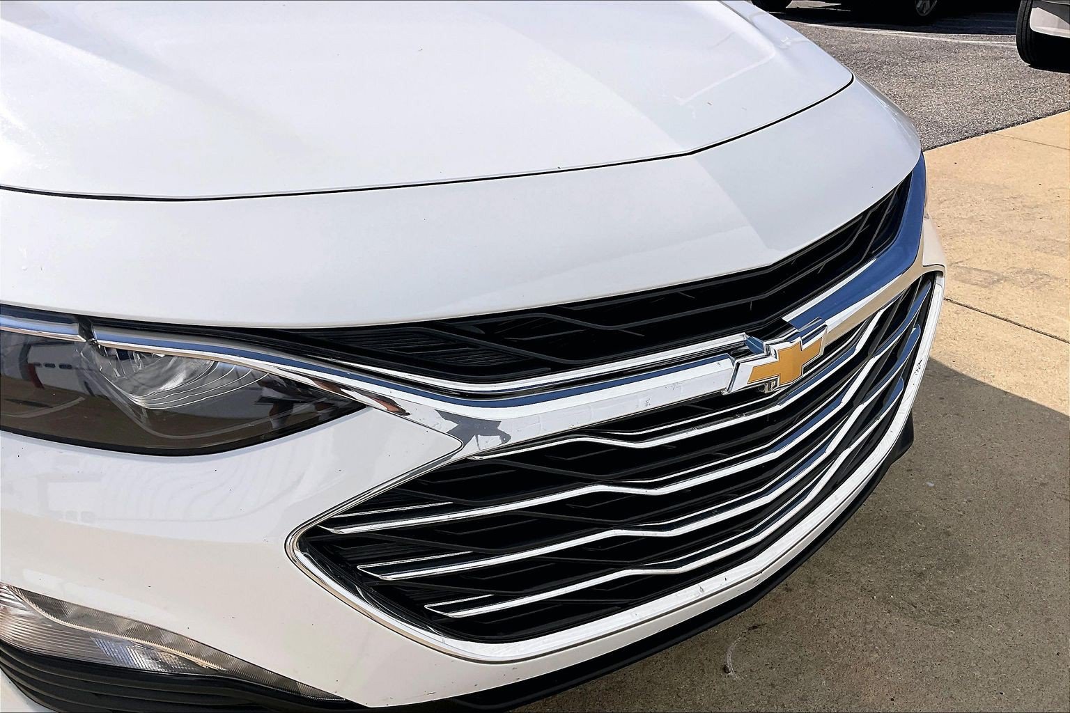 Used 2024 Chevrolet Malibu LT FWD image 34