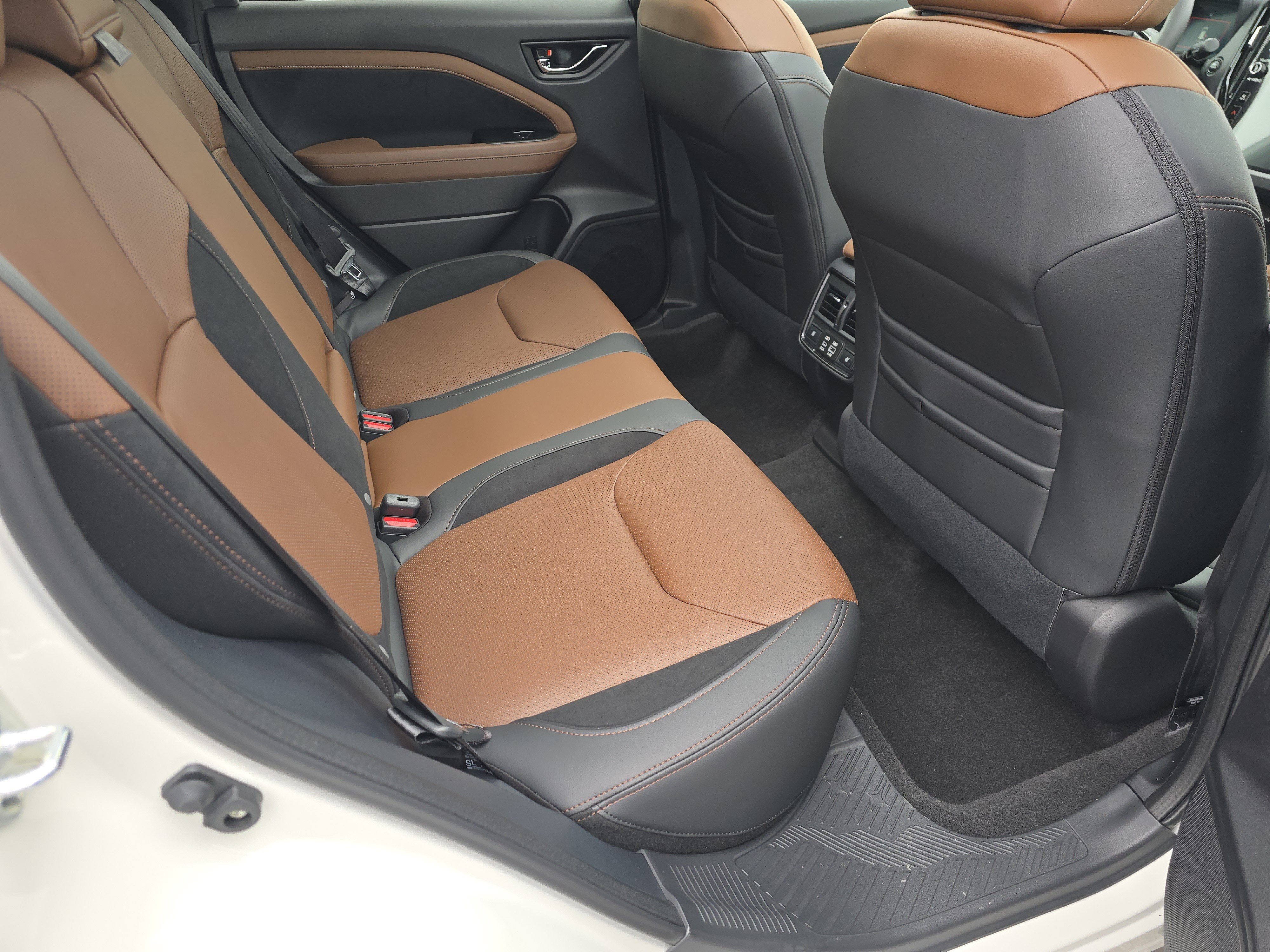 New 2026 Subaru Forester Touring image 18