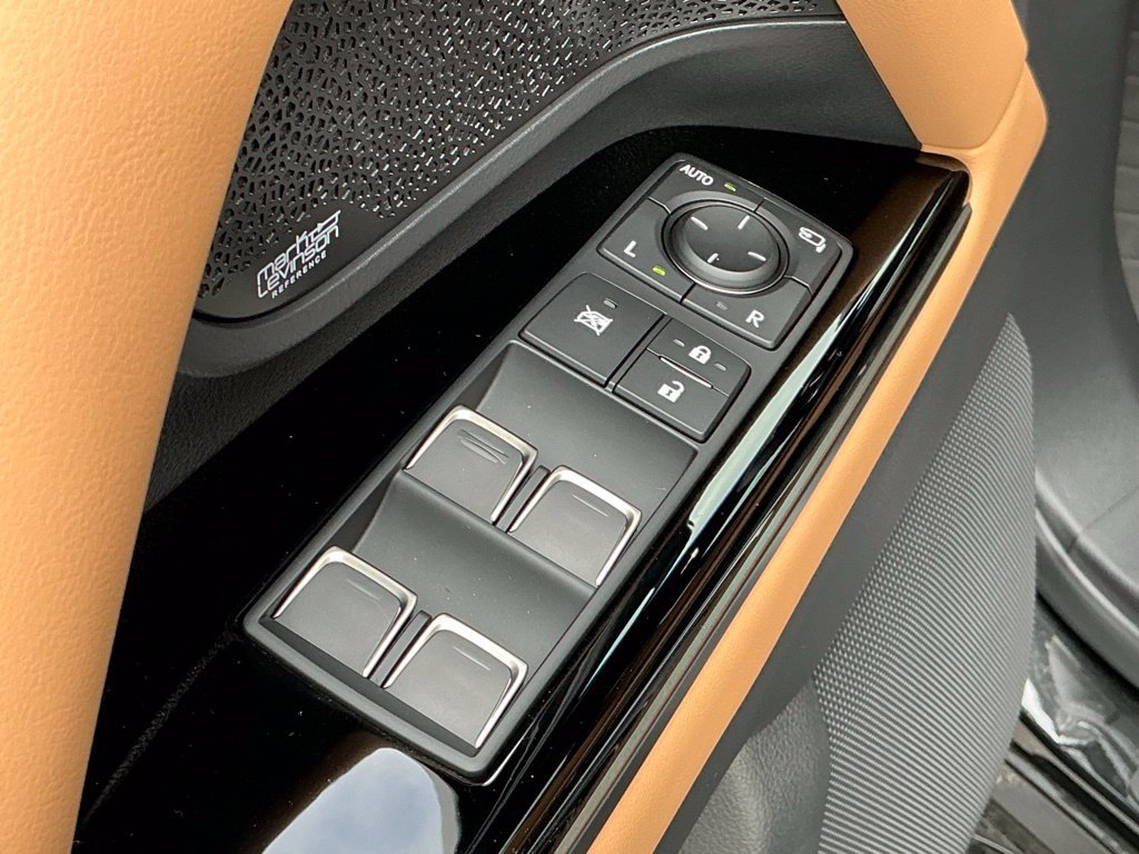 New 2026 Lexus LX 600 4WD w/ Interior Upgrade Package image 11