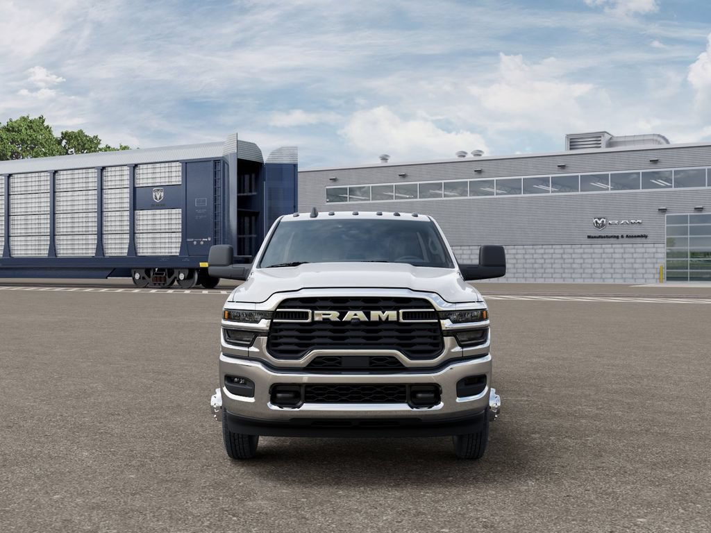New 2026 RAM 3500 Tradesman AWD/4WD image 6