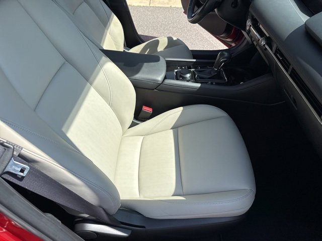 Used 2021 MAZDA MAZDA3 s image 29