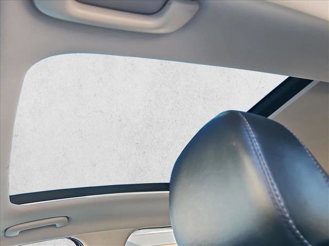 Used 2021 Kia Sorento S w/ Panoramic Sunroof Package image 15