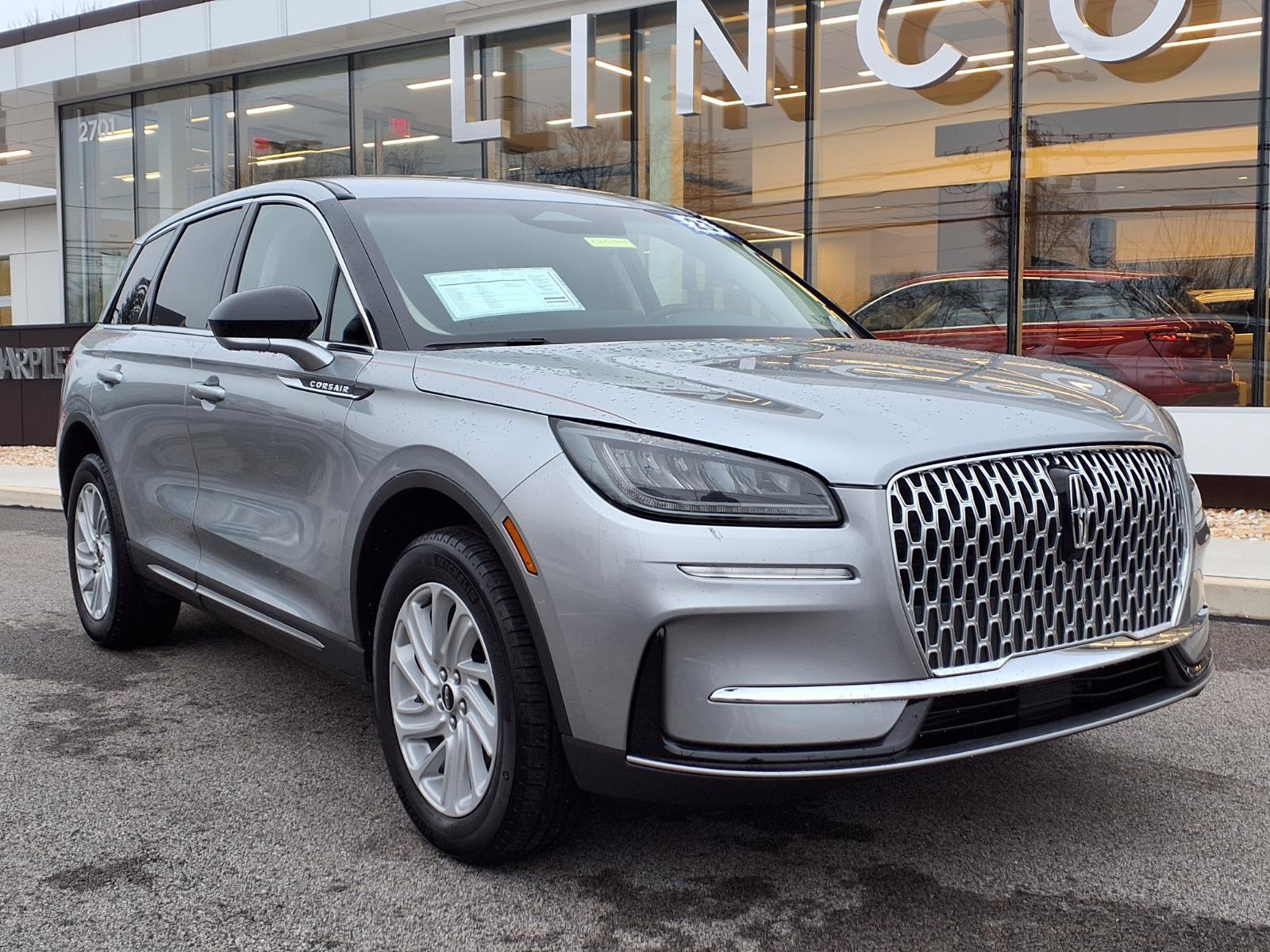Certified 2023 Lincoln Corsair AWD image 1