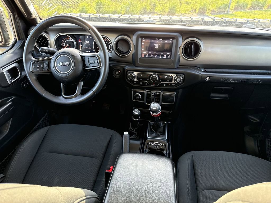 Used 2018 Jeep Wrangler Unlimited Sport S image 19