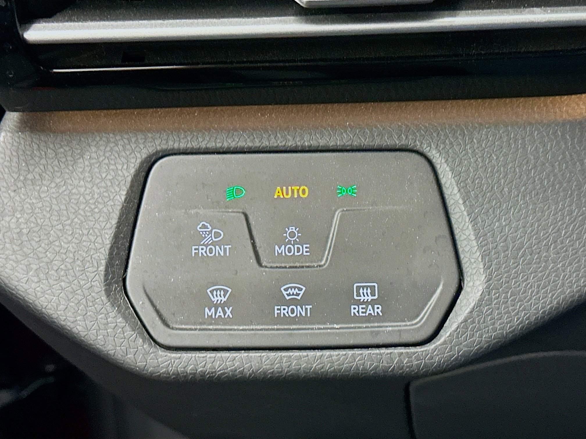 Used 2023 Volkswagen ID.4 Pro S image 17