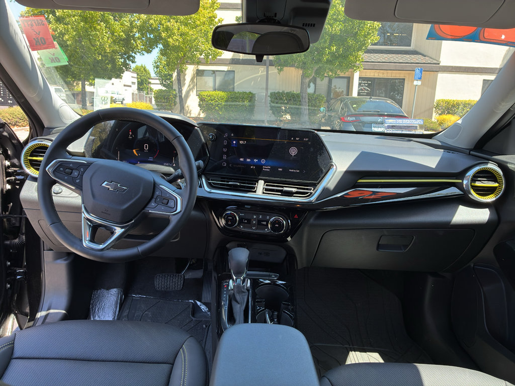 Used 2026 Chevrolet Trax ACTIV w/ Driver Confidence Package FWD image 41