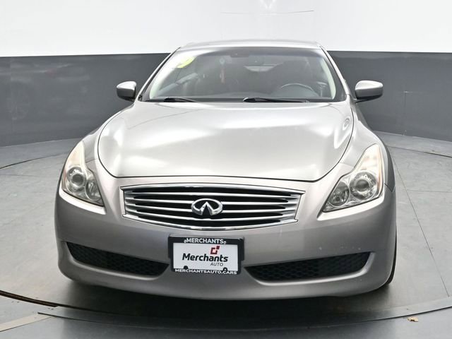 Used 2009 INFINITI G37 Convertible w/ Premium Pkg RWD image 2
