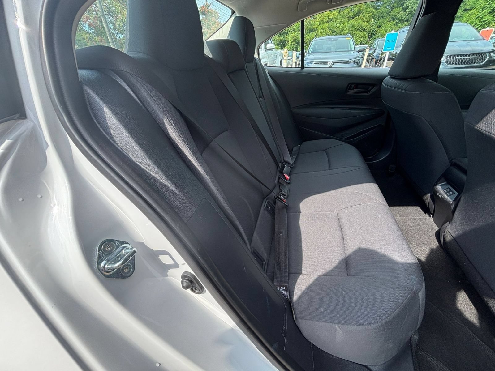 Used 2025 Toyota Corolla LE FWD image 36