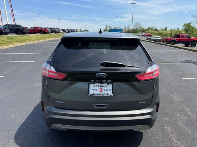 Used 2023 Ford Edge SEL AWD/4WD image 4