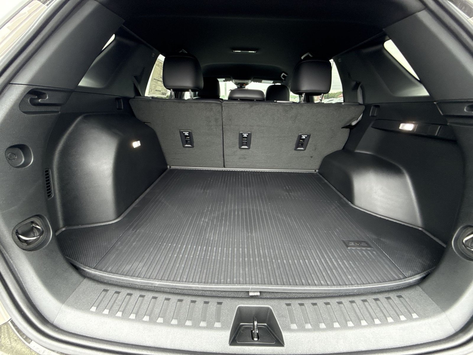 New 2026 GMC Terrain AT4 w/ Convenience Package III AWD/4WD image 26