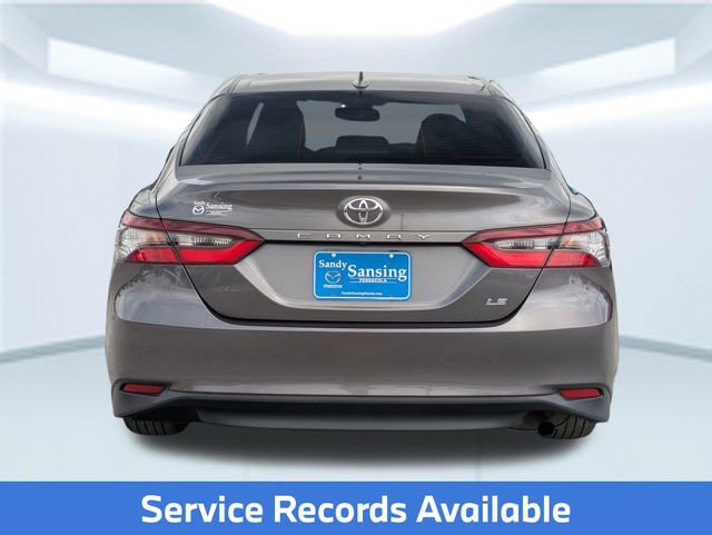 Used 2023 Toyota Camry LE w/ Convenience Package image 5