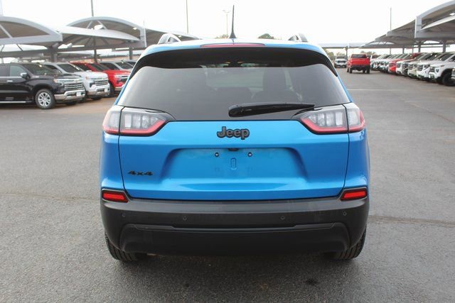 Used 2023 Jeep Cherokee Altitude Lux image 4