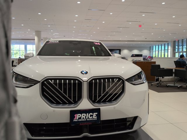 Certified 2026 BMW X3 xDrive30i w/ Convenience Package AWD/4WD image 2