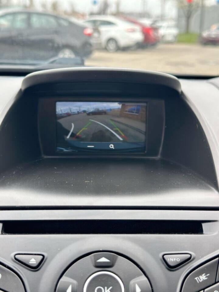 Used 2018 Ford Fiesta SE image 31