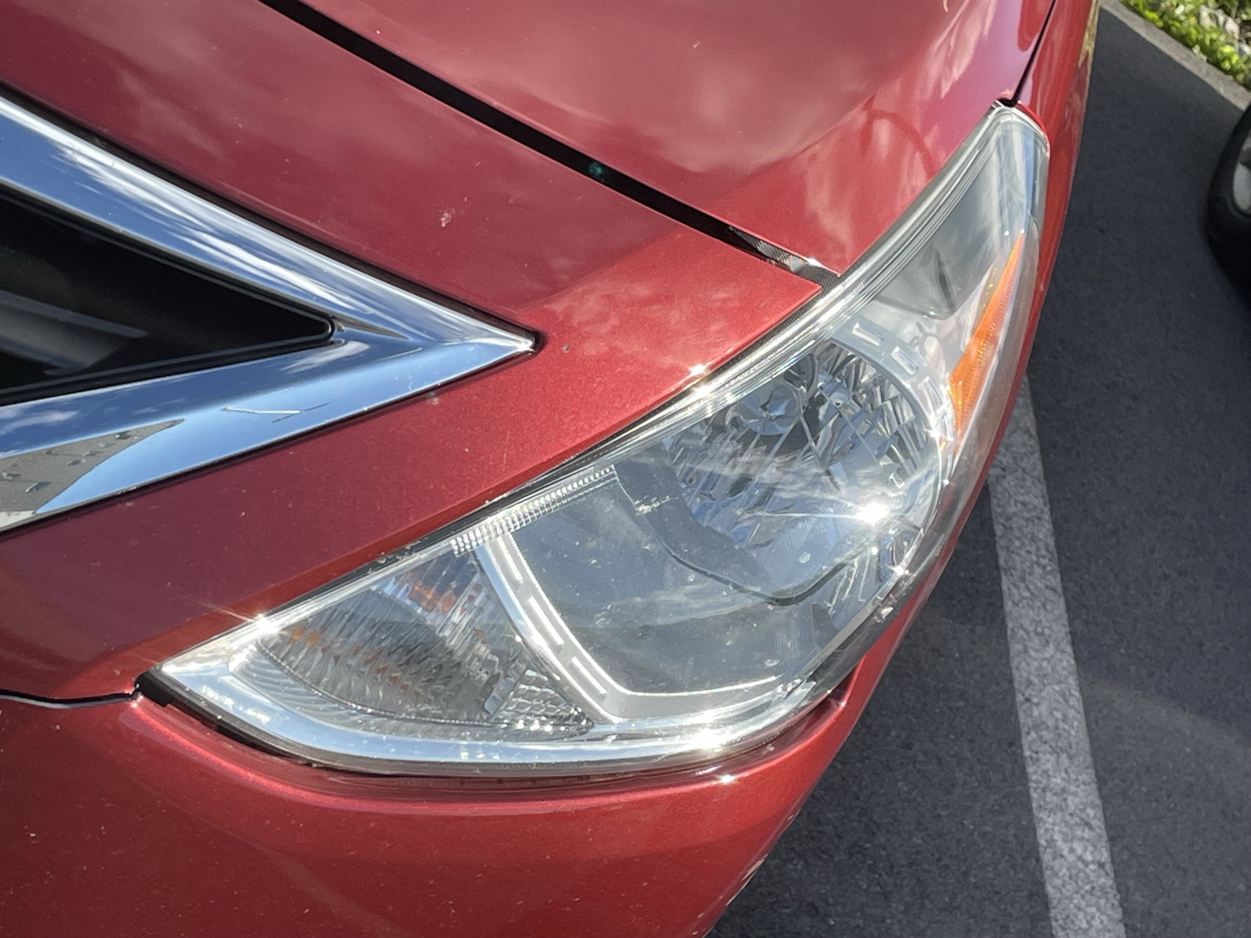 Used 2018 Nissan Versa SV FWD video 4