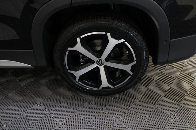 New 2026 Volkswagen Tiguan SE image 20