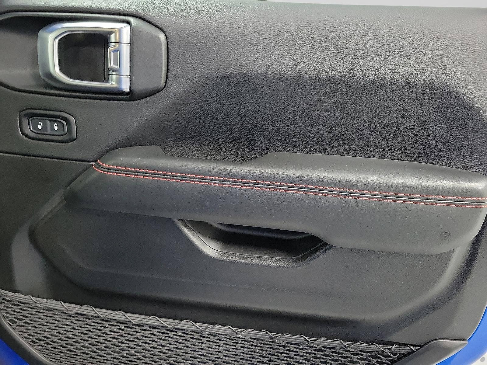 Used 2024 Jeep Wrangler Unlimited Rubicon image 14