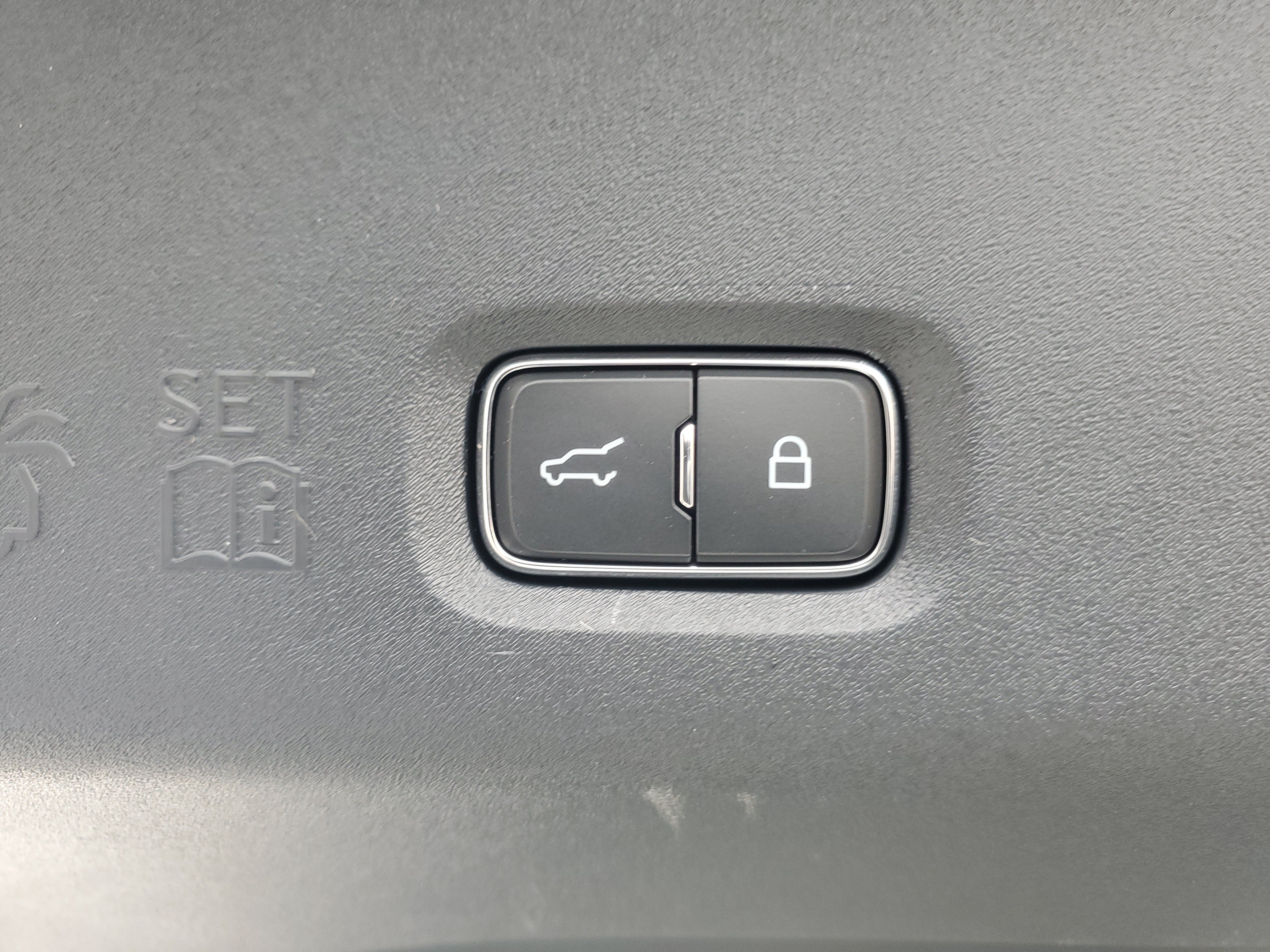New 2026 Lincoln Navigator Reserve AWD/4WD image 35