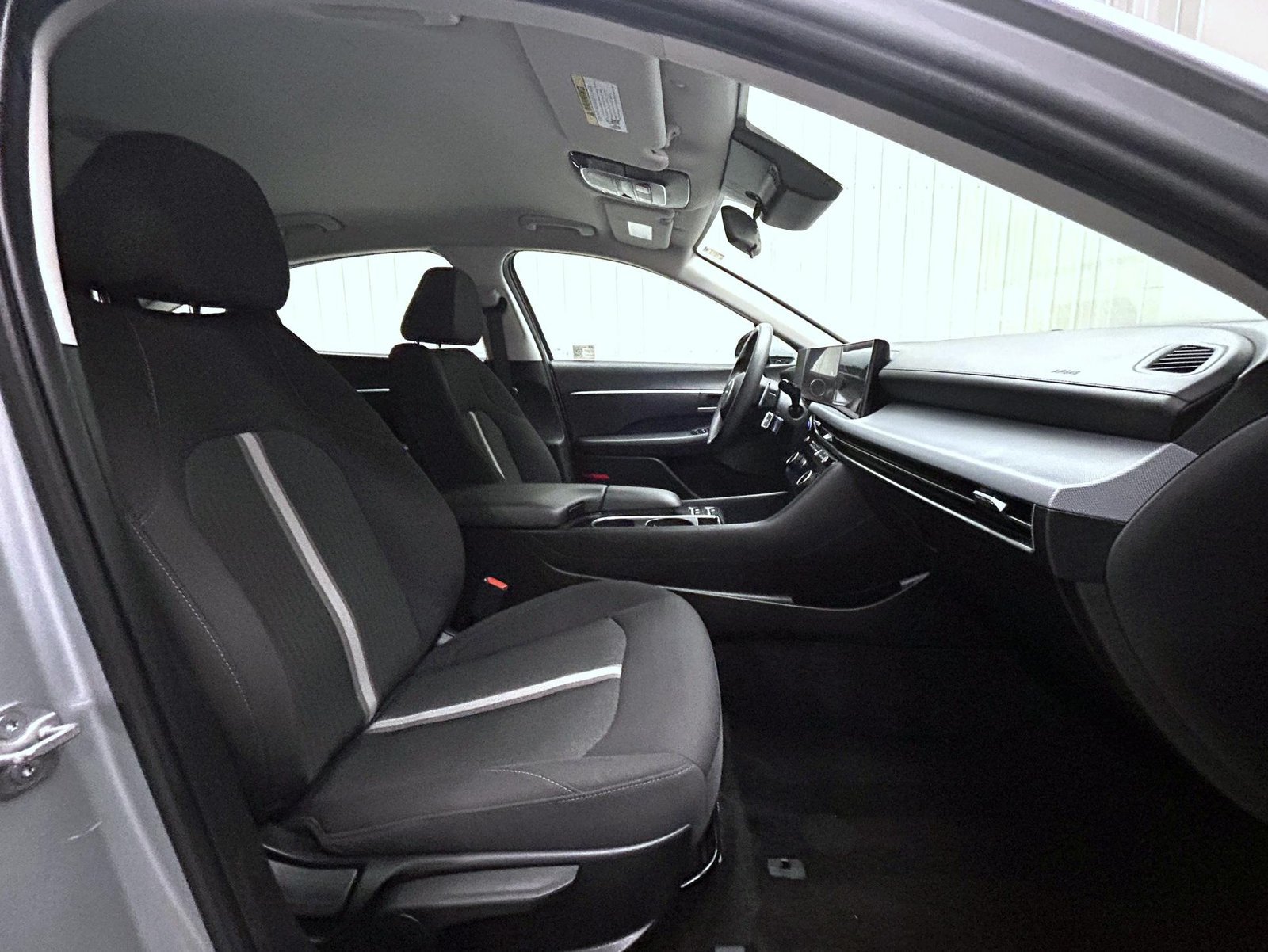 Used 2025 Hyundai Sonata SEL FWD image 15