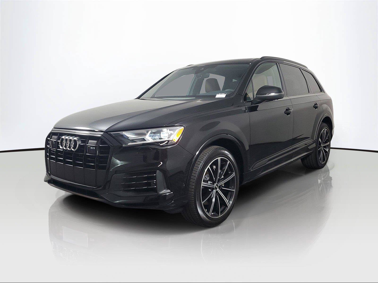 Used 2023 Audi Q7 3.0T Premium Plus AWD/4WD image 3