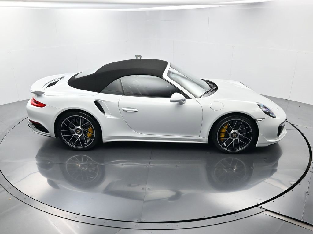 Used 2019 Porsche 911 Turbo S image 32