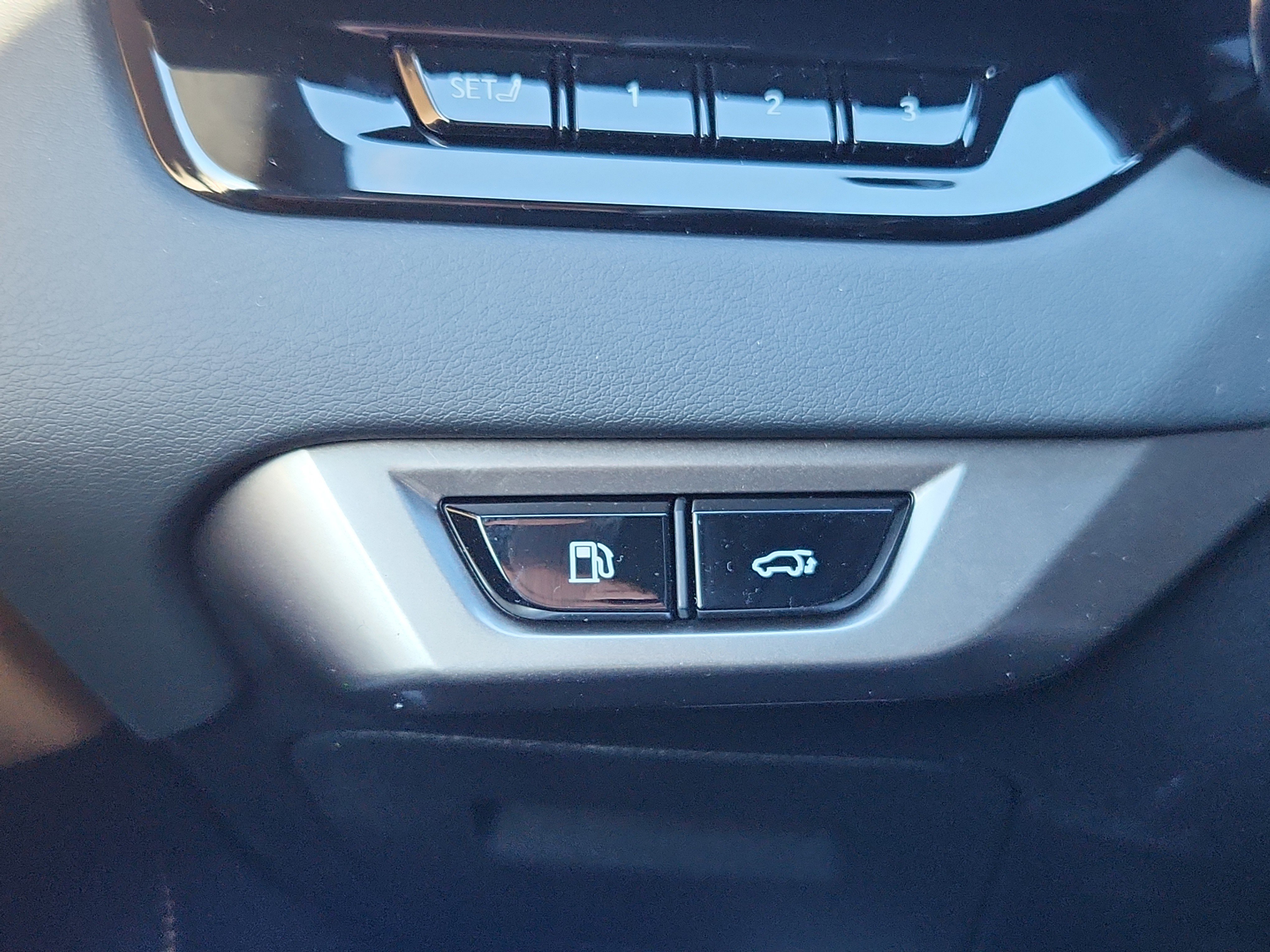 New 2026 Lexus RX 350h AWD/4WD image 31