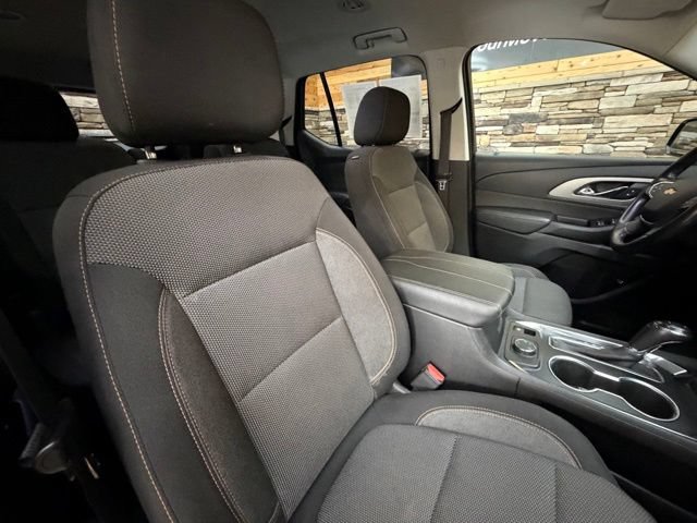 Used 2019 Chevrolet Traverse LT w/ LPO, Floor Liner Package AWD/4WD image 17