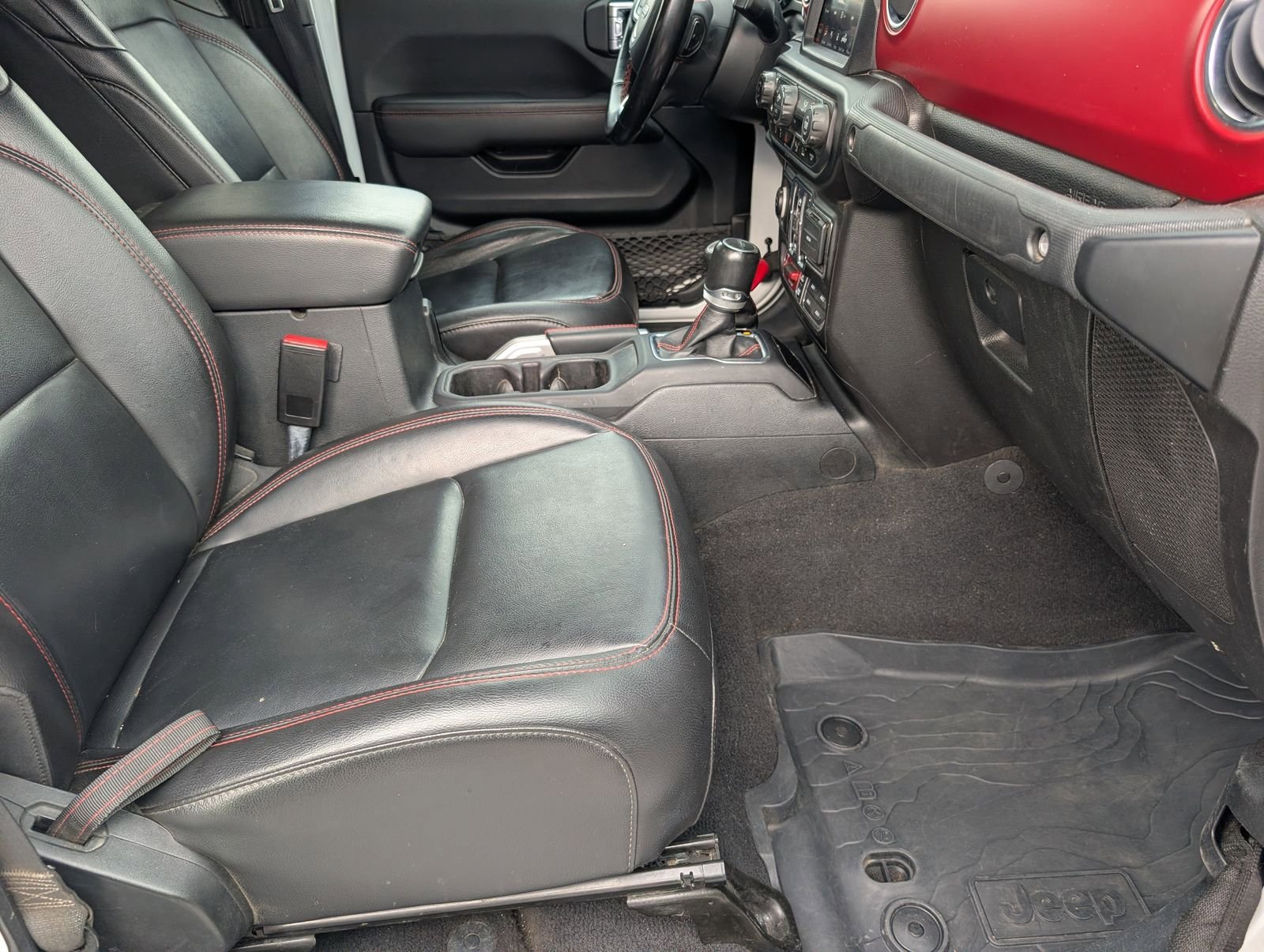 Used 2021 Jeep Gladiator Rubicon image 25