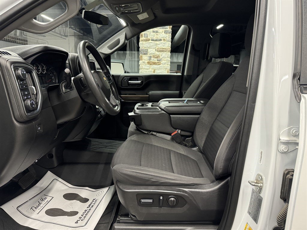 Used 2022 Chevrolet Silverado 2500 LT AWD/4WD image 21
