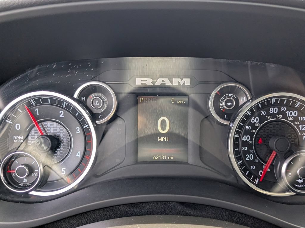 Used 2024 RAM 2500 Big Horn AWD/4WD image 25