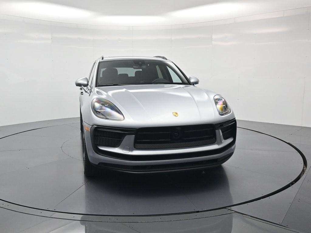 Used 2023 Porsche Macan S AWD/4WD image 43