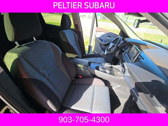 Used 2023 Nissan Rogue SV image 10