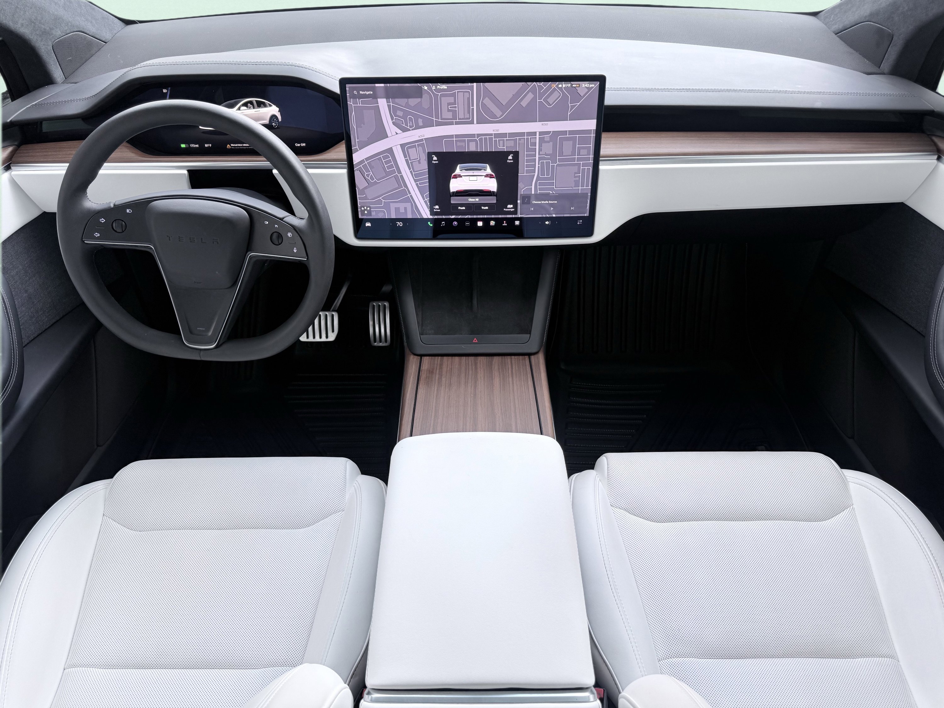 Used 2025 Tesla Model X Long Range image 53