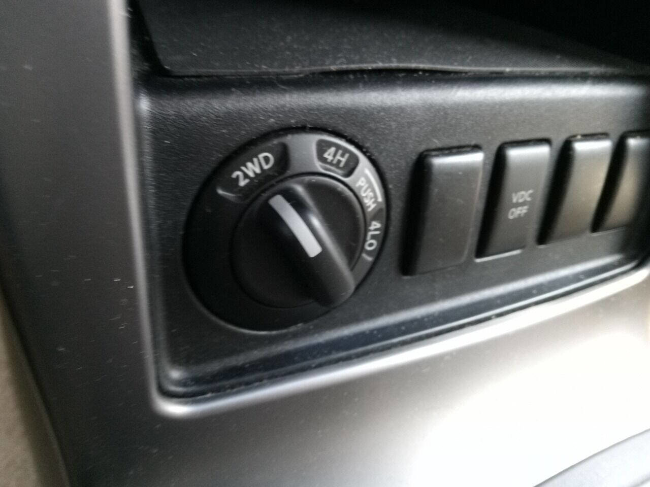 Used 2006 Nissan Pathfinder SE w/ (G01) SE Comfort Pkg AWD/4WD image 19