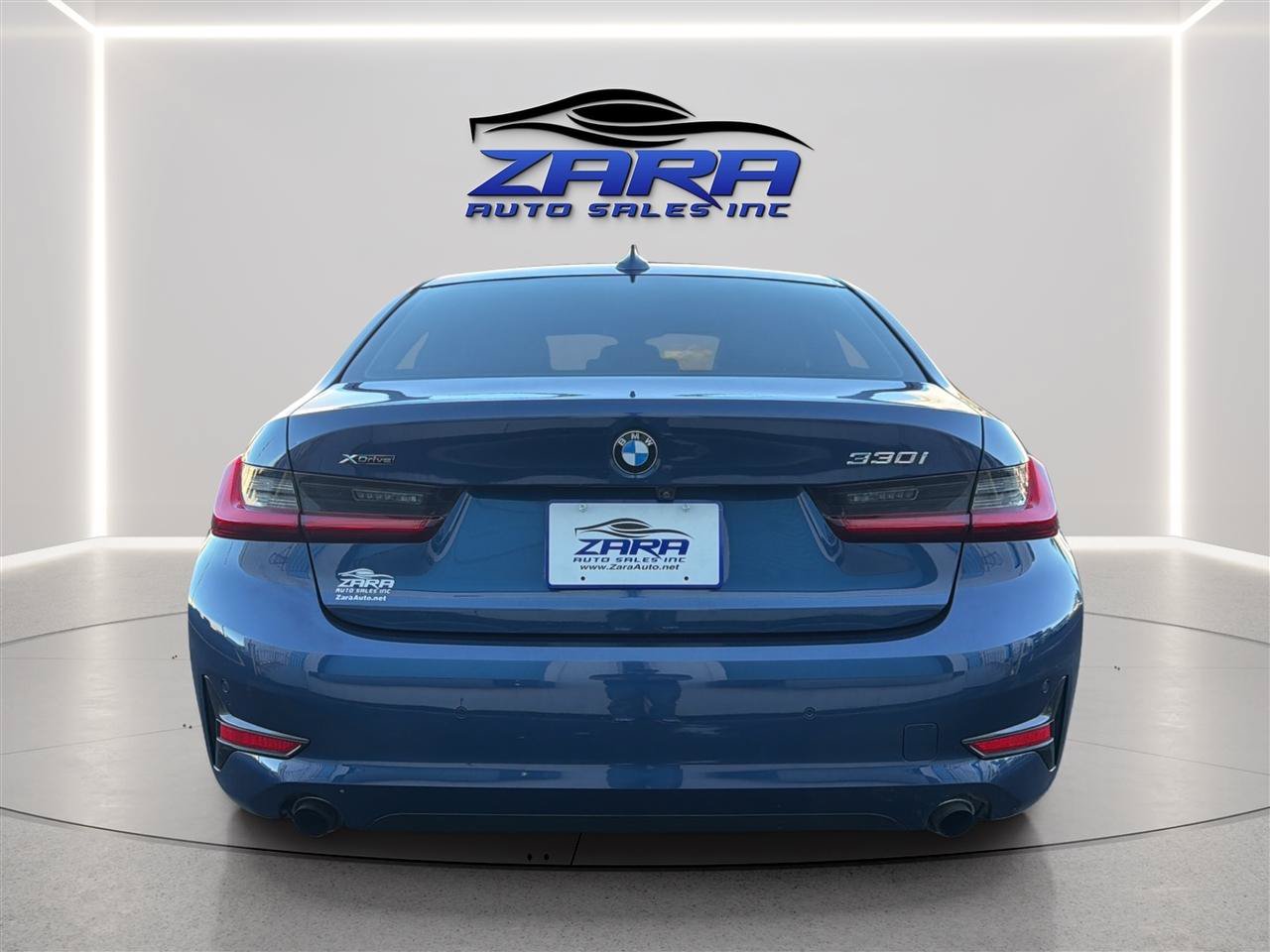 Used 2021 BMW 330i xDrive Sedan w/ Premium Package AWD/4WD image 6