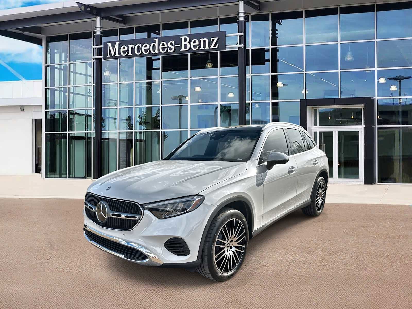 New 2026 Mercedes-Benz GLC 300 image 1