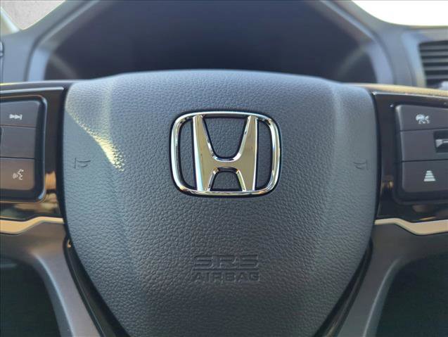 New 2026 Honda Odyssey Touring image 17