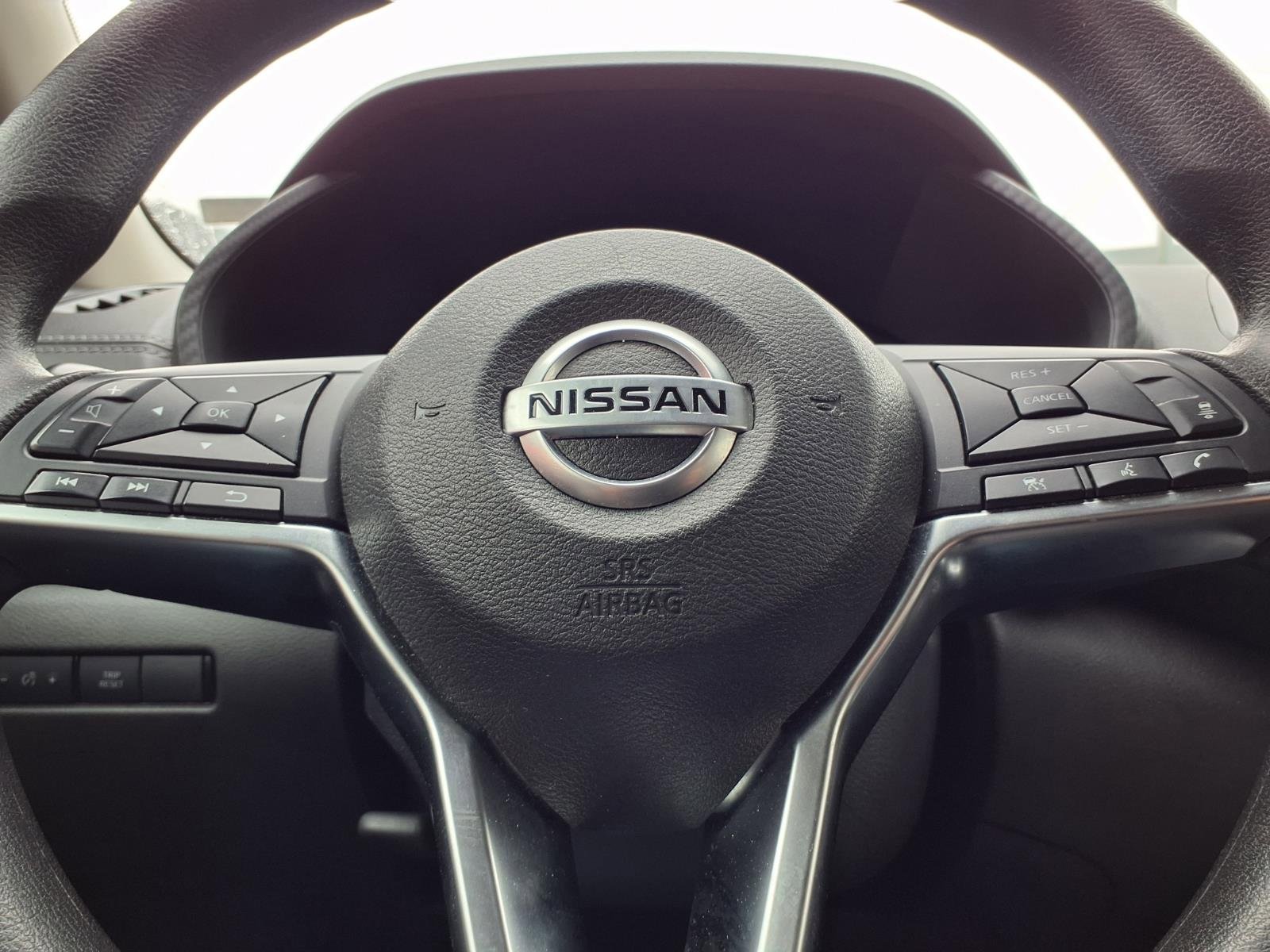 Used 2023 Nissan Sentra SV image 10