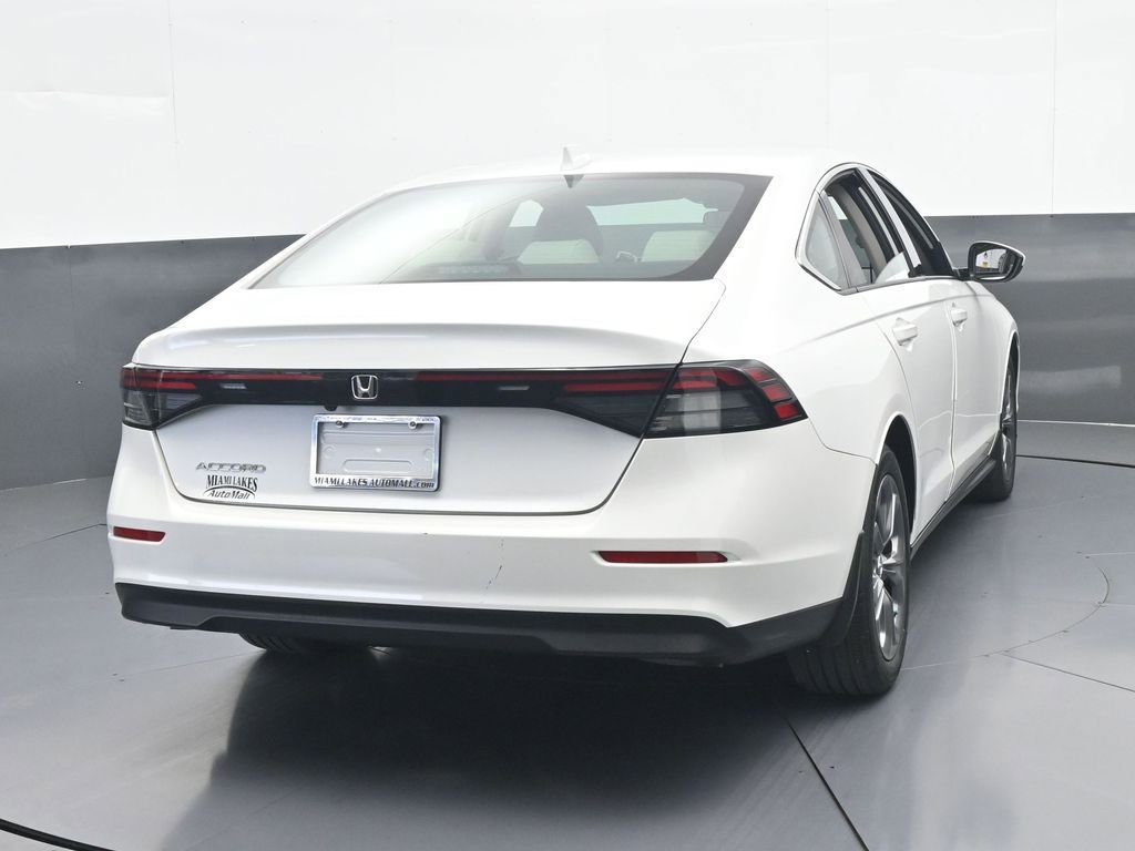 Used 2023 Honda Accord EX image 5