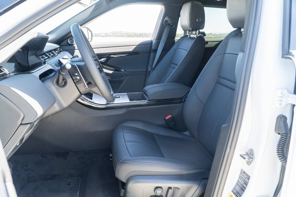 Certified 2026 Land Rover Range Rover Evoque S AWD/4WD image 15