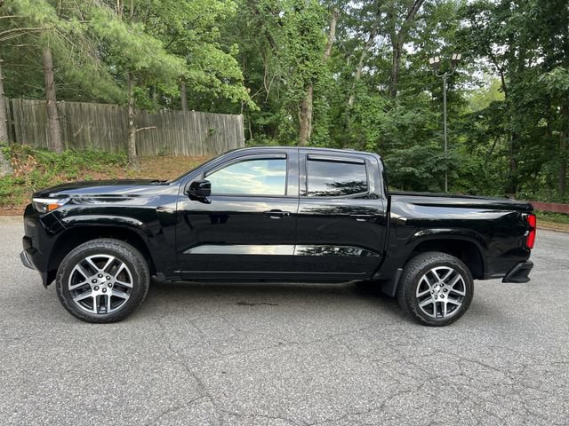Used 2024 Chevrolet Colorado Z71 w/ Z71 Convenience Package 2 AWD/4WD image 4